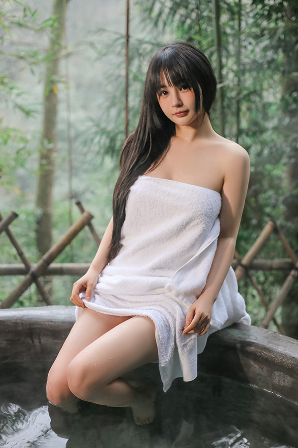 桜井宁宁 – 舒适温泉 (60P/818M)-美了么