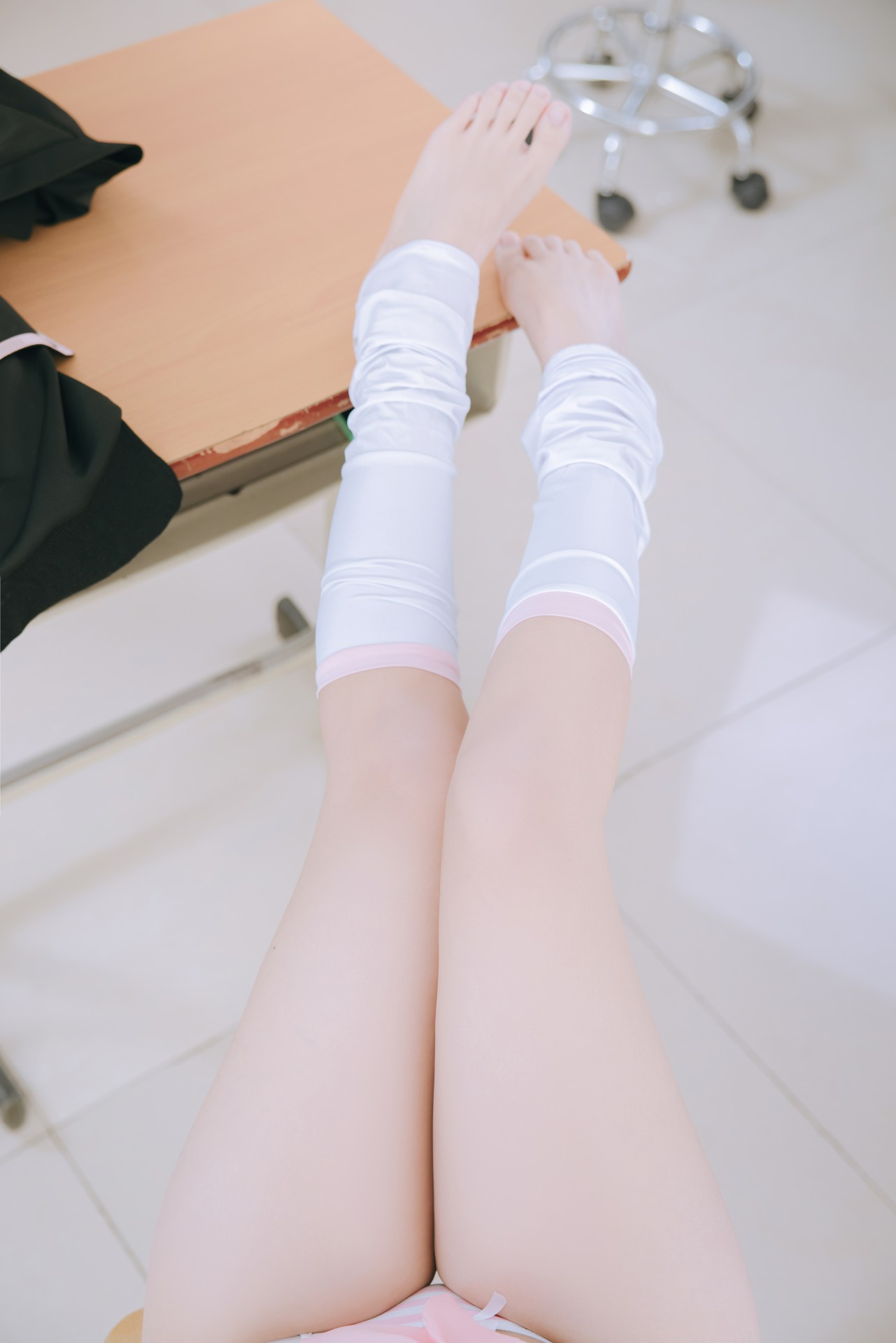 01.jpg 01.jpg