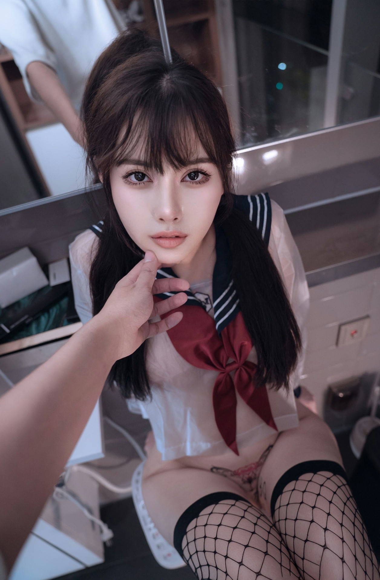 恋恋艾妮 jk [30P-106MB] 高清原图下载-美了么