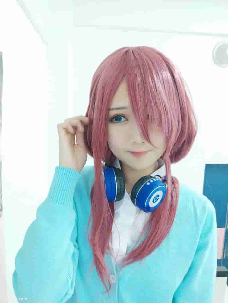 羽天Shine - NO.02 五等分的花嫁COS可爱三玖表情包 [8P8MB]