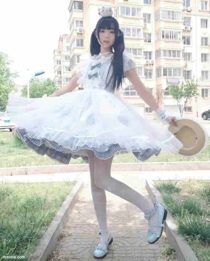 羽天Shine - NO.45 告白气球爱丽丝姐妹！ [15P23MB]