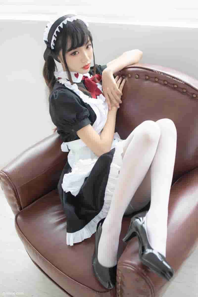 紧急企划 - NO.03 出镜妹子一只喵喵梓 [74P1V1215MB]