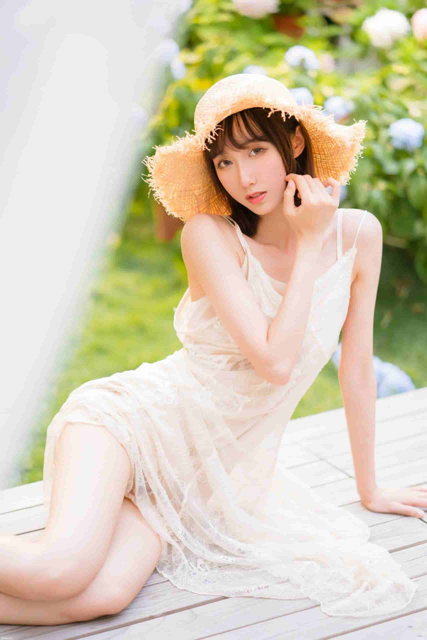 NO.61-木绵绵OwO - NO.61 湿润微风 [75P-640MB]