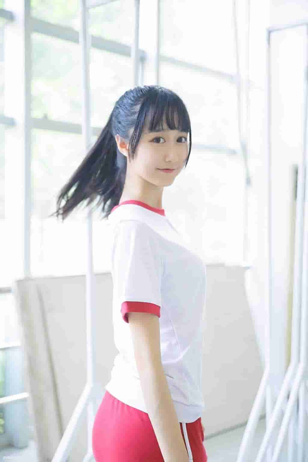 ​木绵绵《上体育课啦》 [Cosplay福利] 写真集[42P]