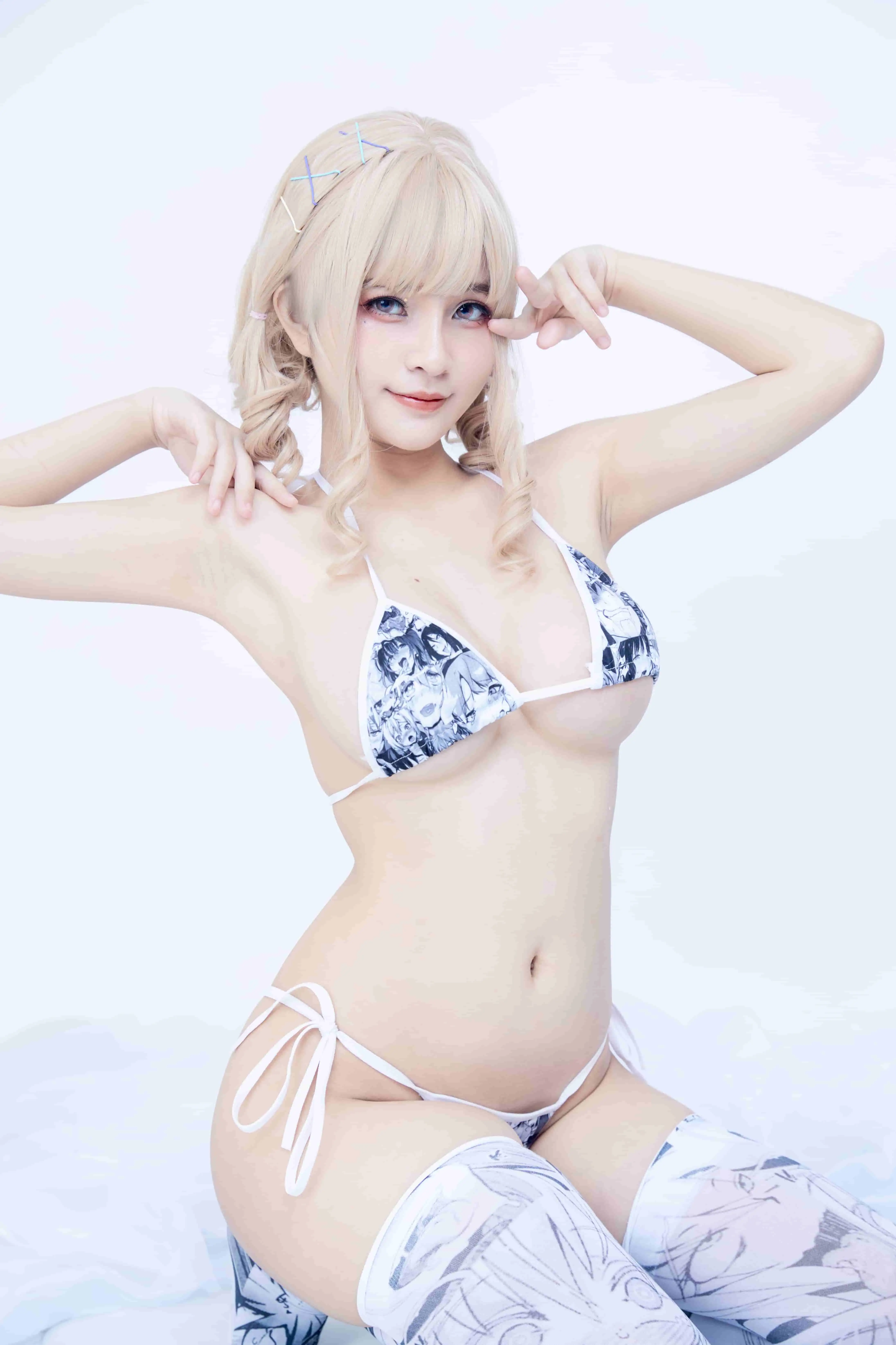 图片[5]-越南妹子@Azami雒雒白Cosplay图包合集【60套/8.37G/持续更新】-美了么