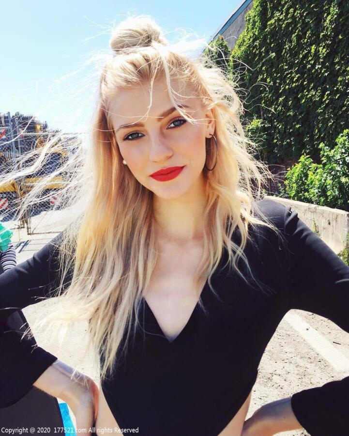 Tessa Greiner（特萨格·雷纳） 档案资料介绍