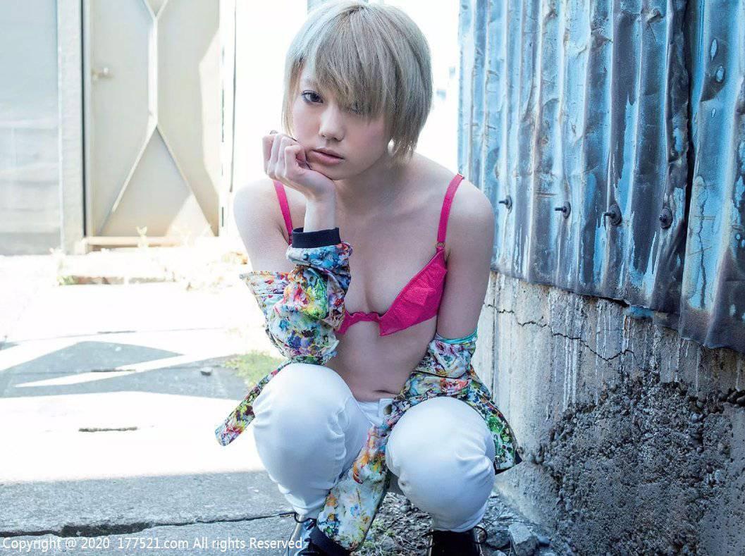 篠崎こころ(しのざき こころ) 档案资料介绍 篠崎こころ(しのざき こころ) 档案资料介绍