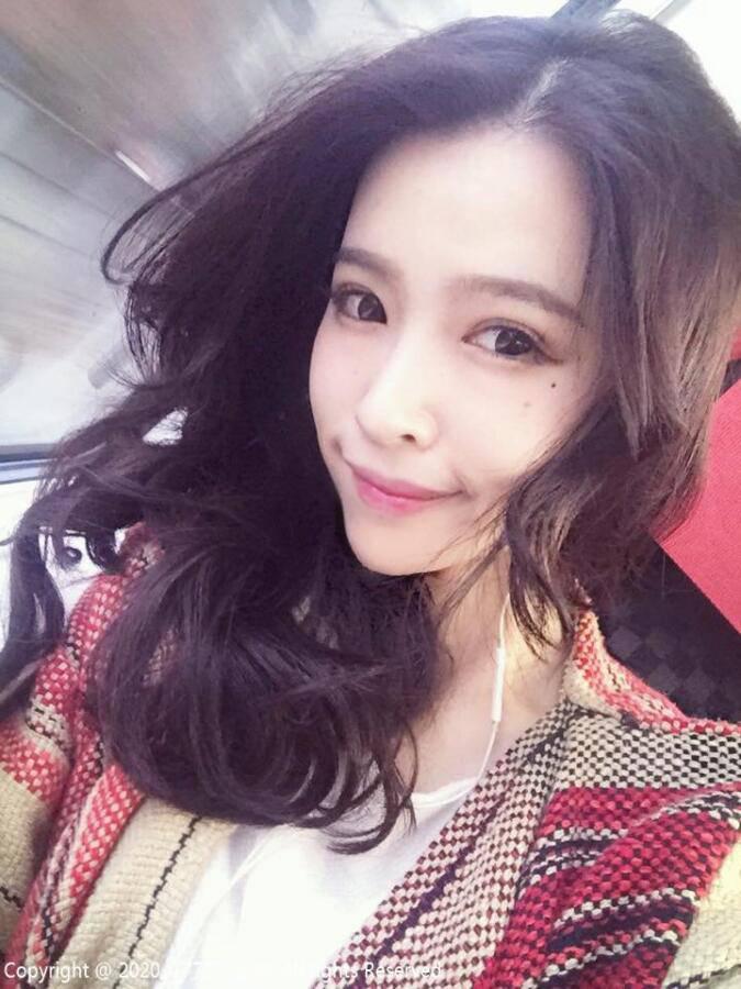 Vina Li 档案资料介绍 Vina Li 档案资料介绍