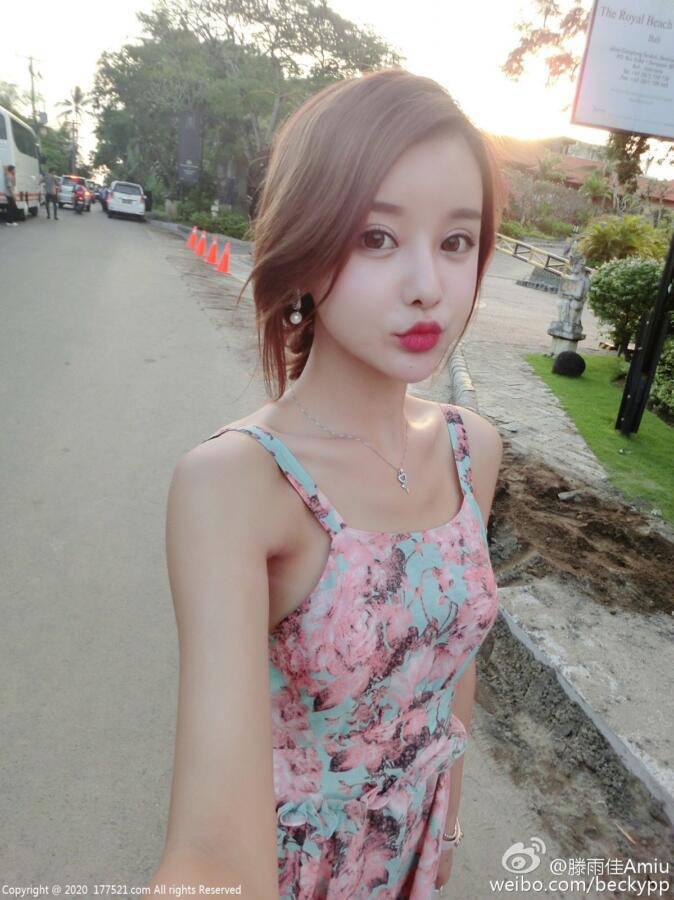 滕雨佳Amiu 档案资料介绍