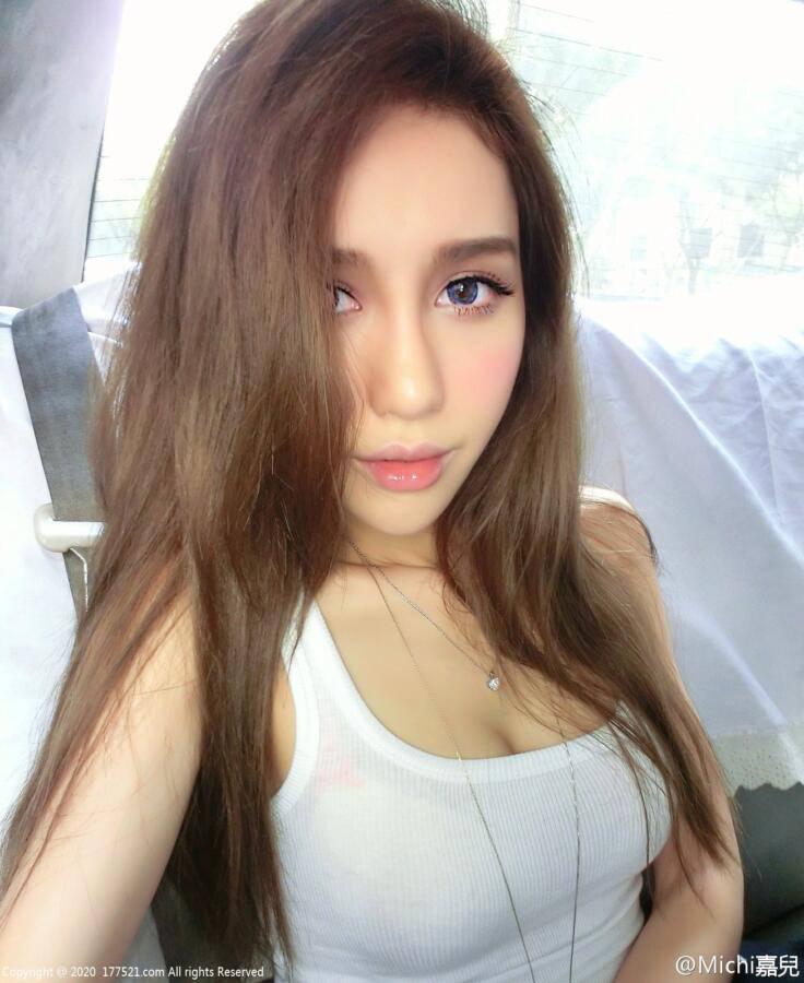 何嘉儿(Michi_Ho , Sweet) 档案资料介绍