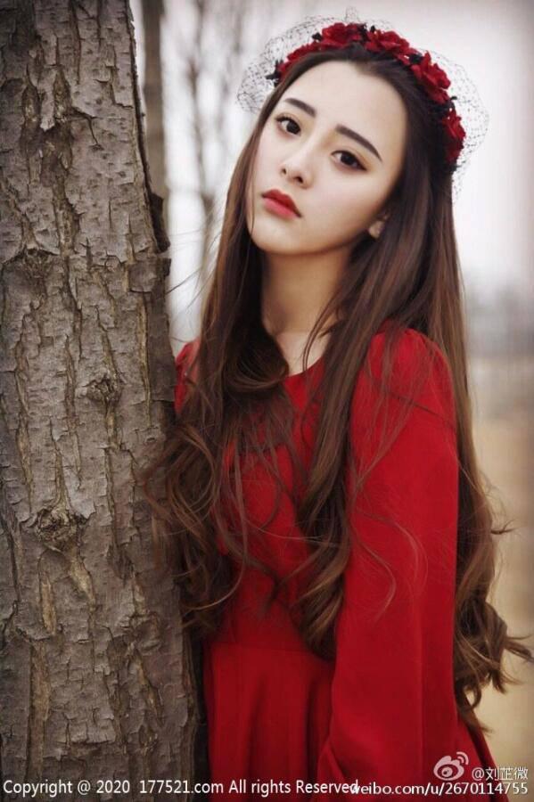 刘芷薇 档案资料介绍